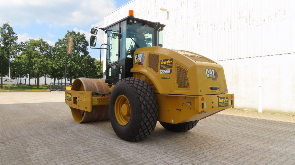 Caterpillar CS 56 B - Vibrorullis: foto 4 Caterpillar CS 56 B - Vibrorullis: foto 4