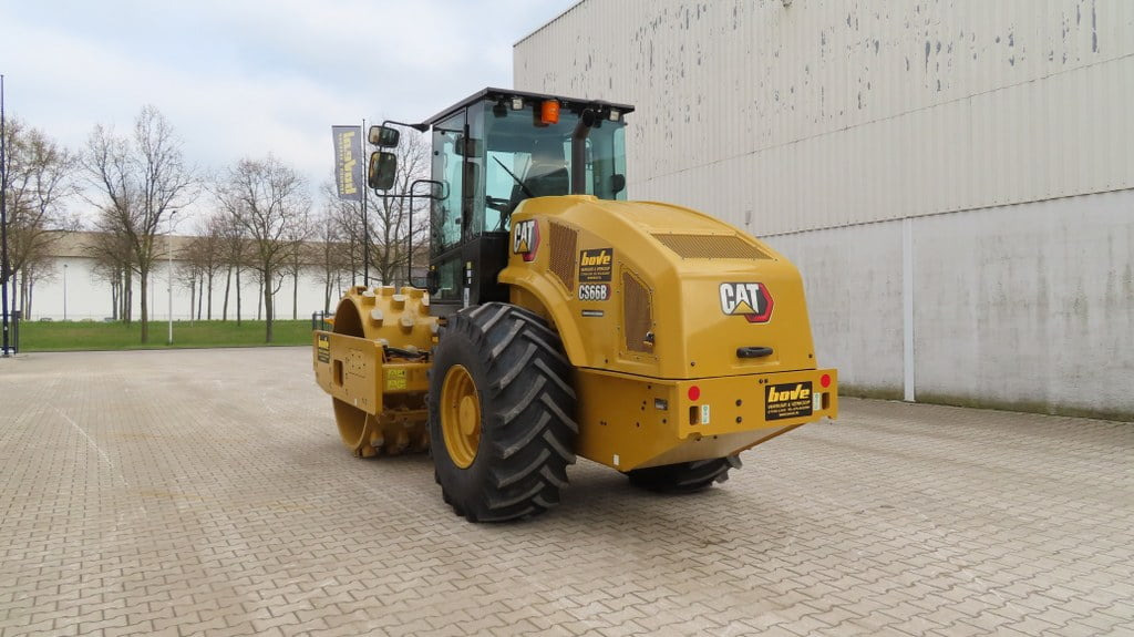 Caterpillar CS 66 B - Vibrorullis: foto 4 Caterpillar CS 66 B - Vibrorullis: foto 4