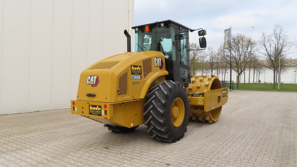 Caterpillar CS 66 B - Vibrorullis: foto 2 Caterpillar CS 66 B - Vibrorullis: foto 2