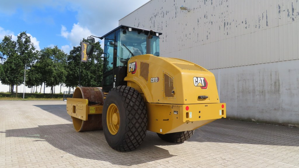 Caterpillar CS13 - Vibrorullis: foto 4 Caterpillar CS13 - Vibrorullis: foto 4