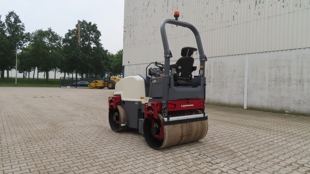 Dynapac CC1200 VI - Ceļu veltnis: foto 4 Dynapac CC1200 VI - Ceļu veltnis: foto 4
