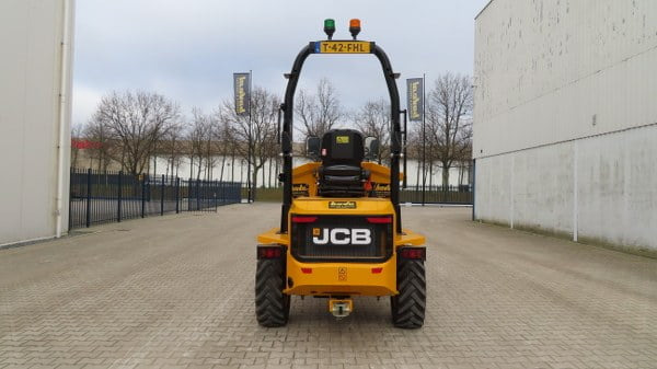 JCB 3T 2-ST - Mini pašizgāzējs: foto 3 JCB 3T 2-ST - Mini pašizgāzējs: foto 3