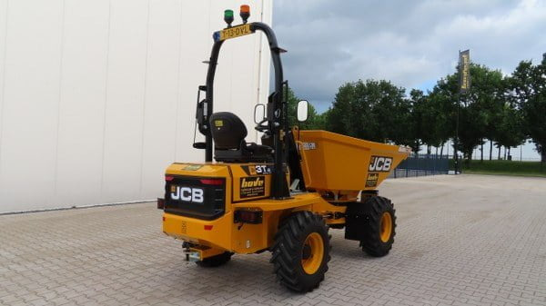 JCB 3T-2 ST - Mini pašizgāzējs: foto 2 JCB 3T-2 ST - Mini pašizgāzējs: foto 2