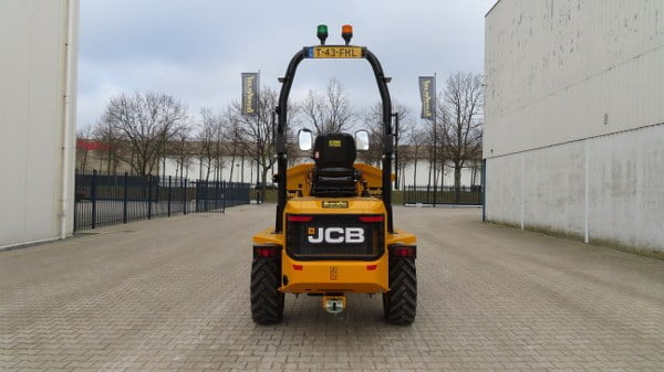 JCB 3T-2 ST - Mini pašizgāzējs: foto 3 JCB 3T-2 ST - Mini pašizgāzējs: foto 3
