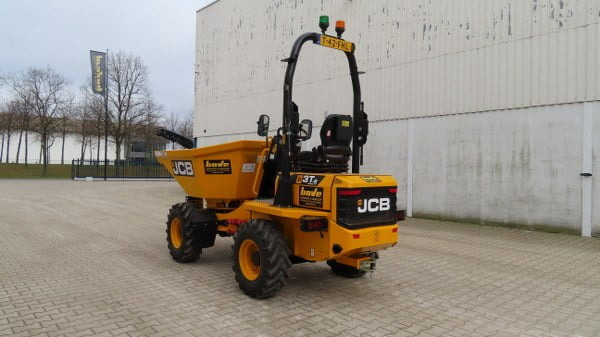 JCB 3T 2-ST - Mini pašizgāzējs: foto 4 JCB 3T 2-ST - Mini pašizgāzējs: foto 4