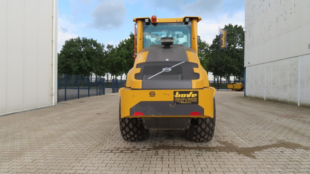 Volvo SD 135 B - Vibrorullis: foto 3 Volvo SD 135 B - Vibrorullis: foto 3