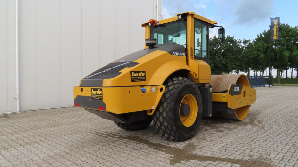 Volvo SD 135 B - Vibrorullis: foto 2 Volvo SD 135 B - Vibrorullis: foto 2