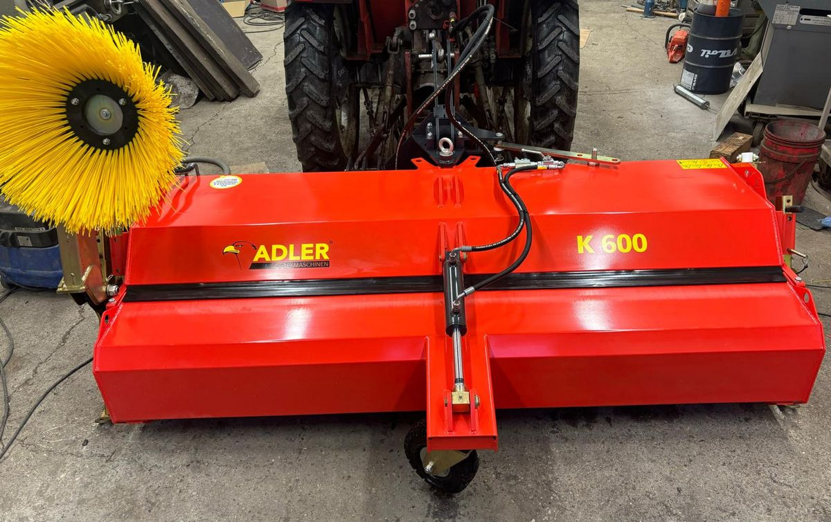 Adler Adler K600/240 Kehrmaschine - Birste: foto 1 Adler Adler K600/240 Kehrmaschine - Birste: foto 1