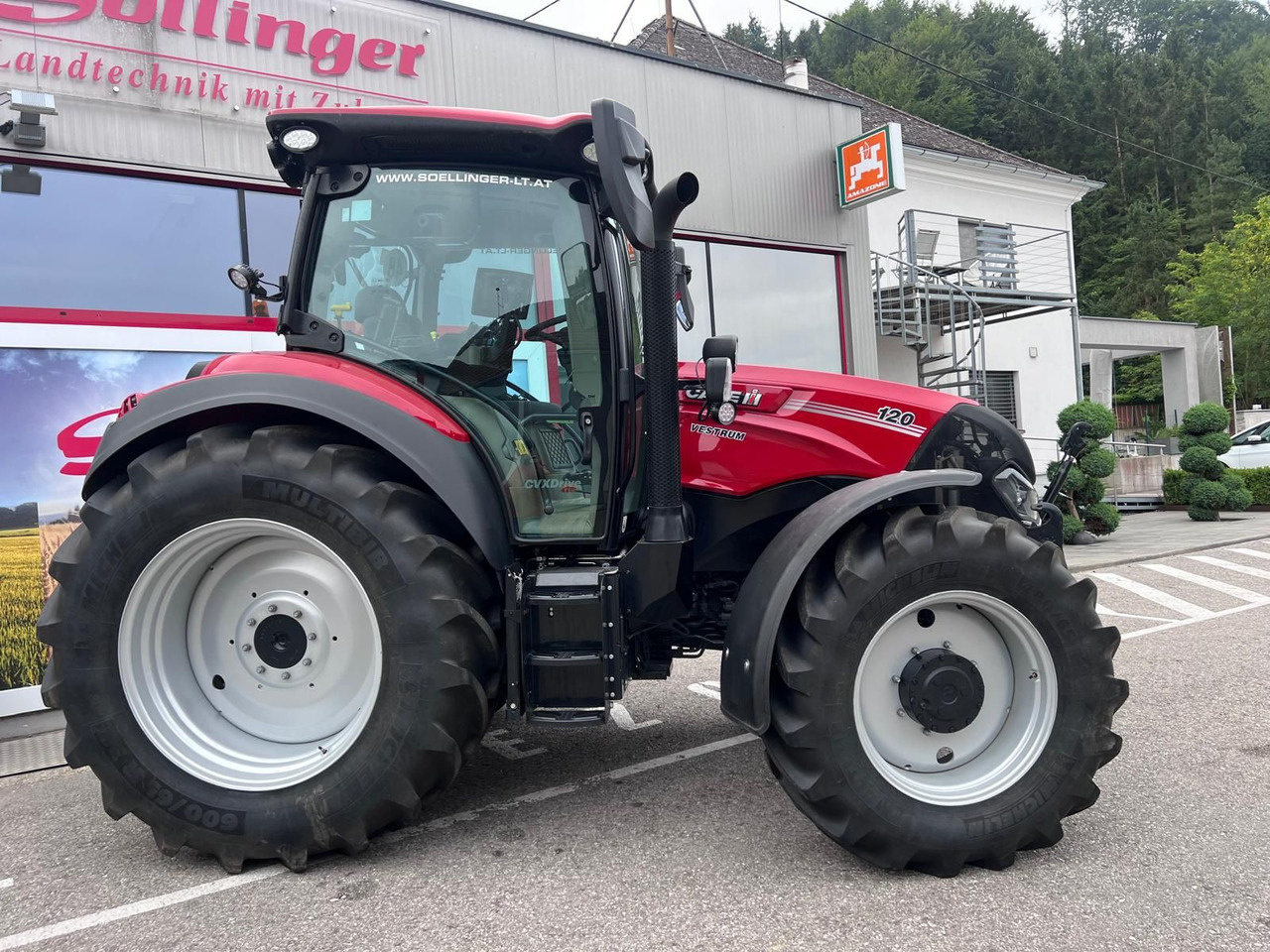 Case IH Vestrum 120 CVXDrive (MY23) - Traktors: foto 4 Case IH Vestrum 120 CVXDrive (MY23) - Traktors: foto 4