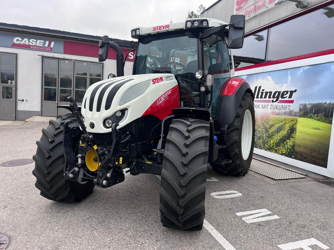 Steyr 4130 Expert CVT - Traktors: foto 1 Steyr 4130 Expert CVT - Traktors: foto 1