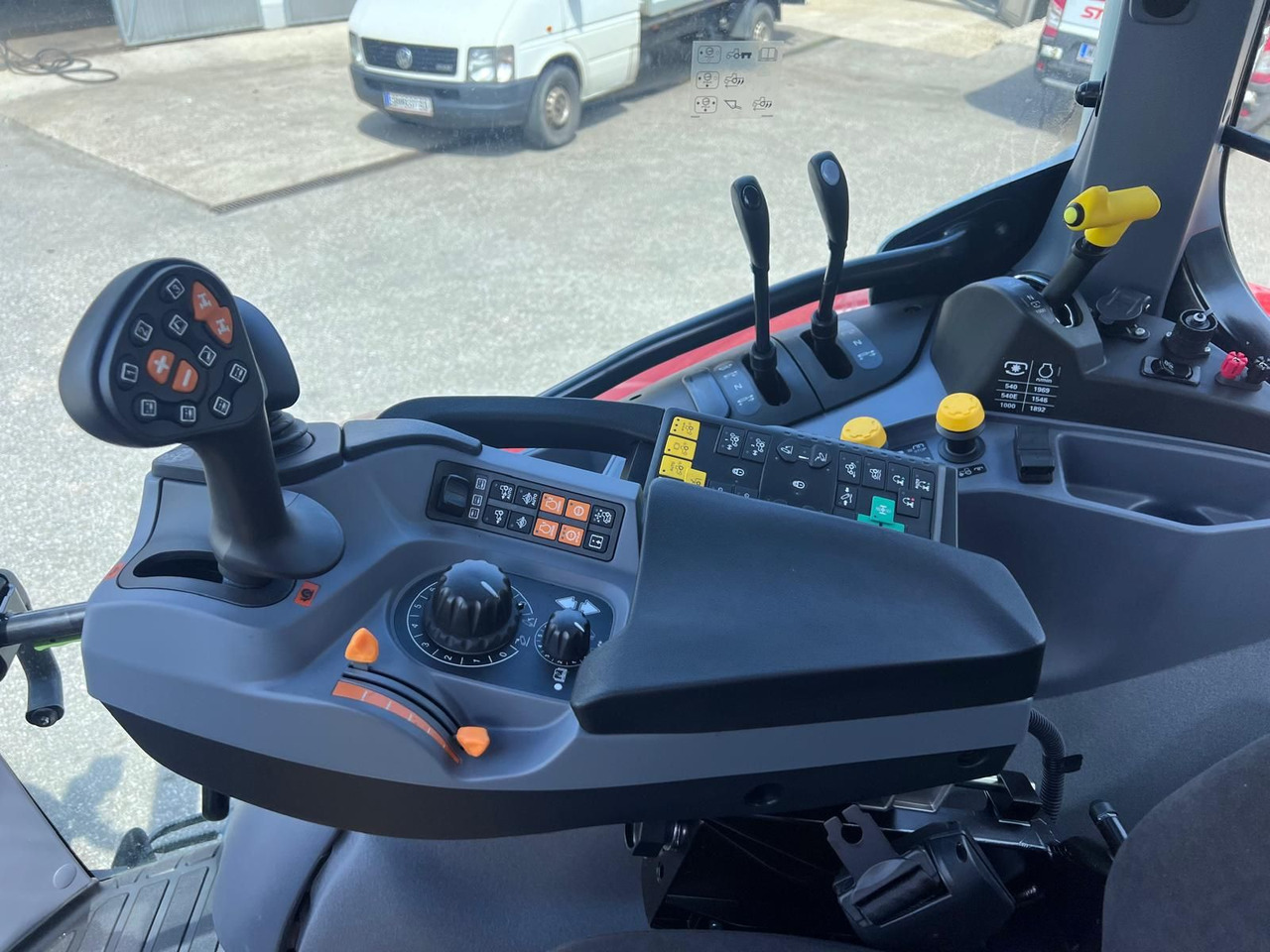 Traktors Steyr 4140 Expert CVT: foto 15