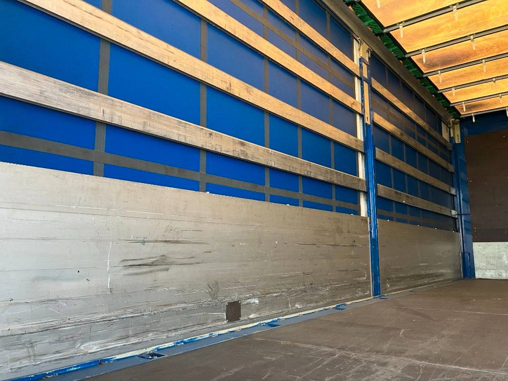 Kravas kaste ar tentu Krone Wechselbrücke Plane: foto 13 Kravas kaste ar tentu Krone Wechselbrücke Plane: foto 13