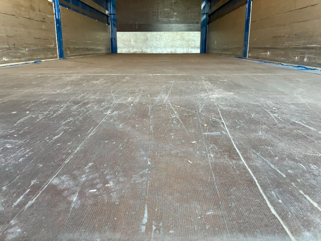 Kravas kaste ar tentu Krone Wechselbrücke Plane: foto 15 Kravas kaste ar tentu Krone Wechselbrücke Plane: foto 15