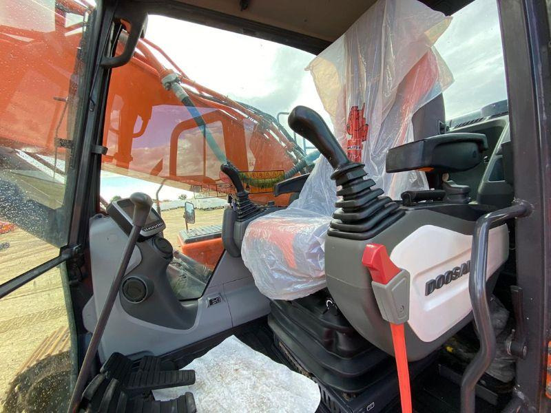 Doosan DX300LC - Kāpurķēžu ekskavators: foto 5 Doosan DX300LC - Kāpurķēžu ekskavators: foto 5