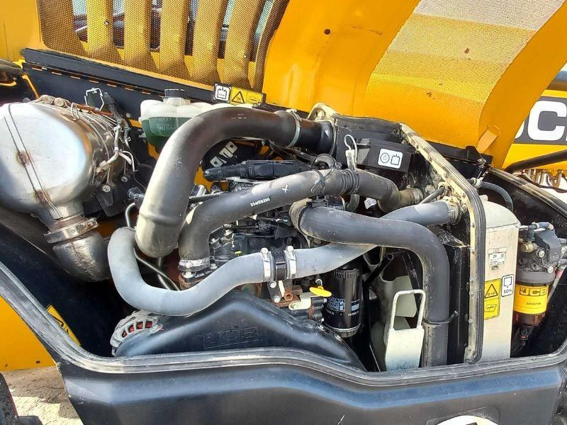 Jcb 533-105 - Teleskopiskais iekrāvējs: foto 4 Jcb 533-105 - Teleskopiskais iekrāvējs: foto 4