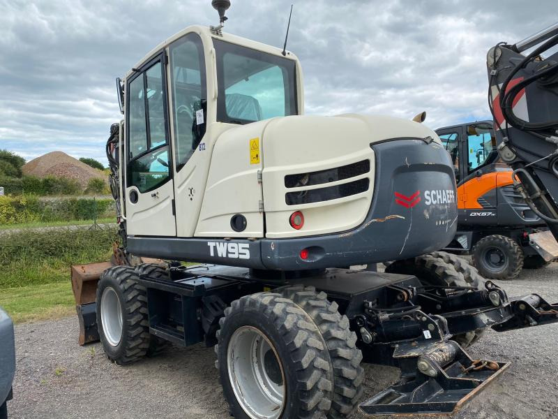 Terex TW95 - Riteņu ekskavators: foto 2 Terex TW95 - Riteņu ekskavators: foto 2