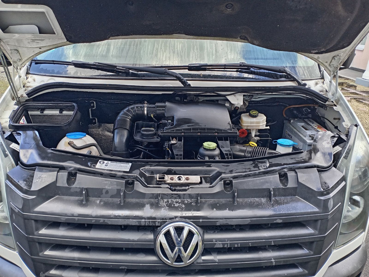 Volkswagen Crafter 50 Koffer 2.0 TDI LR 120 kW Diesel - Furgons ar slēgtā virsbūve: foto 5 Volkswagen Crafter 50 Koffer 2.0 TDI LR 120 kW Diesel - Furgons ar slēgtā virsbūve: foto 5