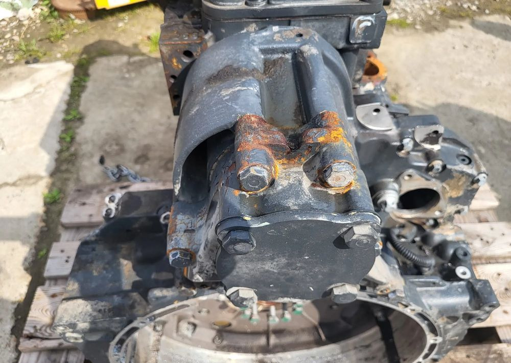 Wał korbowy RENAULT DXi VOLVO - Dzinējs - Kravas automašīna: foto 4 Wał korbowy RENAULT DXi VOLVO - Dzinējs - Kravas automašīna: foto 4