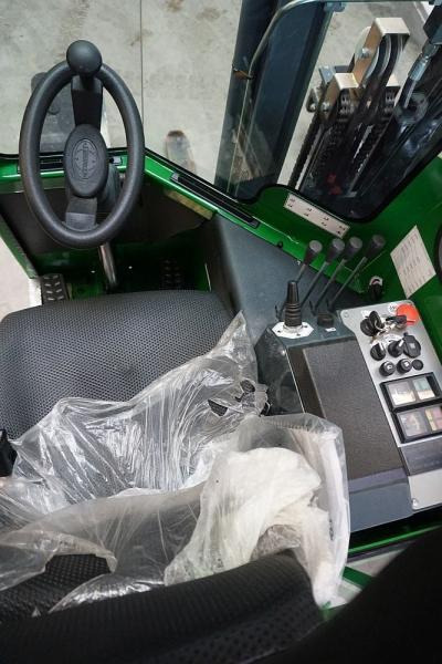 Combilift C3000 - Četru pušu autokrāvējs: foto 3 Combilift C3000 - Četru pušu autokrāvējs: foto 3