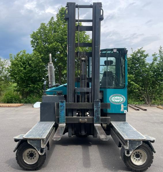 Combilift C5000XL - Četru pušu autokrāvējs: foto 2 Combilift C5000XL - Četru pušu autokrāvējs: foto 2