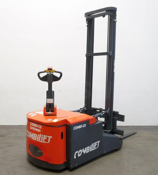 Combilift CS2350 - Krautņotājs: foto 1 Combilift CS2350 - Krautņotājs: foto 1