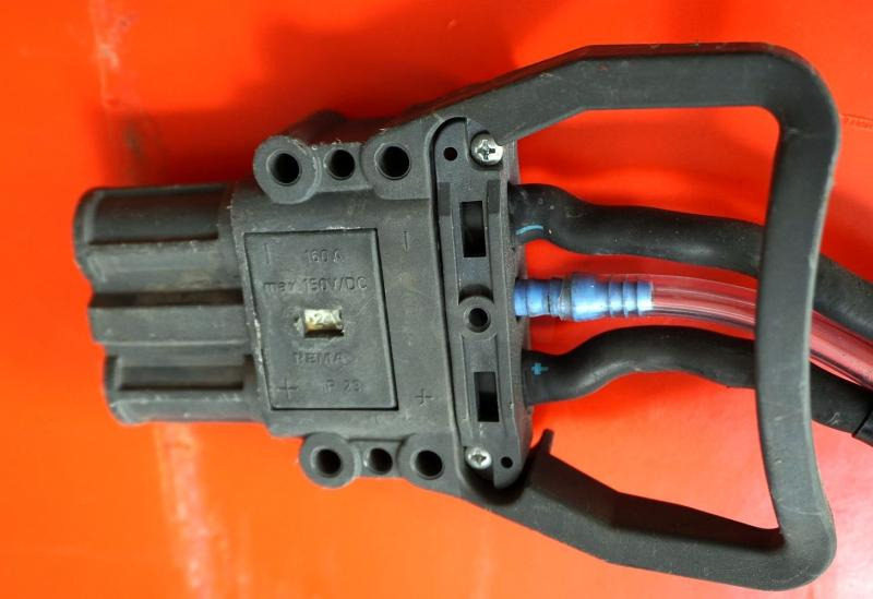 GRUMA 24 Volt 3 PzS 375 Ah - Akumulators - Iekraušanas tehnika: foto 4 GRUMA 24 Volt 3 PzS 375 Ah - Akumulators - Iekraušanas tehnika: foto 4