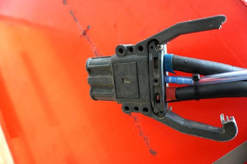 GRUMA 24 Volt 4 PzS 500 Ah - Akumulators - Iekraušanas tehnika: foto 4 GRUMA 24 Volt 4 PzS 500 Ah - Akumulators - Iekraušanas tehnika: foto 4