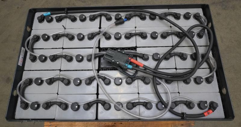 KECKEISEN 48 Volt 6 PzS 750 Ah - Akumulators: foto 3 KECKEISEN 48 Volt 6 PzS 750 Ah - Akumulators: foto 3