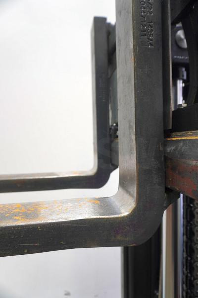 Elektroiekrāvējs Linde E 16 H EVO 386-02: foto 6