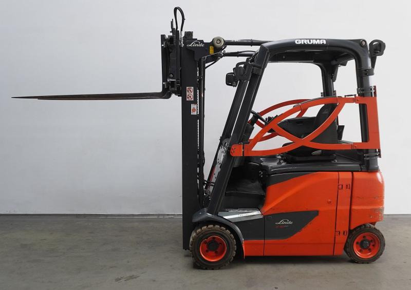 Linde E 18 PH EVO 386-02 - Elektroiekrāvējs: foto 4 Linde E 18 PH EVO 386-02 - Elektroiekrāvējs: foto 4