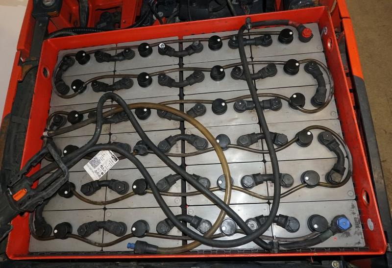 Linde E 20 PH EVO 386-02 - Elektroiekrāvējs: foto 5 Linde E 20 PH EVO 386-02 - Elektroiekrāvējs: foto 5