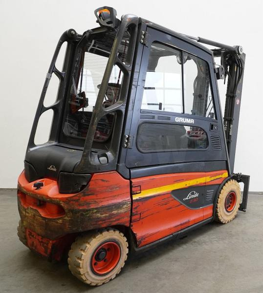 Linde E 30 L 387 - Elektroiekrāvējs: foto 2 Linde E 30 L 387 - Elektroiekrāvējs: foto 2