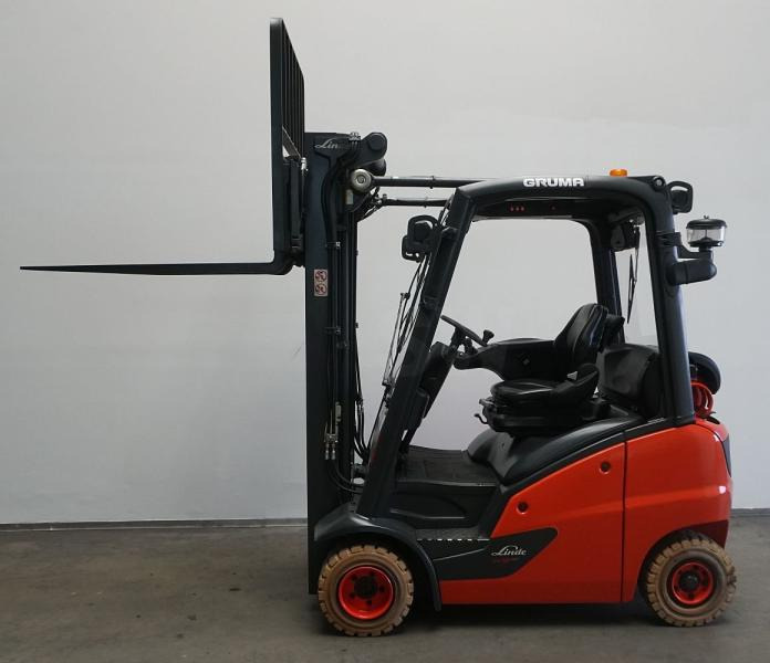 Linde H 18 T EVO 391-00 - Gāzes iekrāvējs: foto 5 Linde H 18 T EVO 391-00 - Gāzes iekrāvējs: foto 5