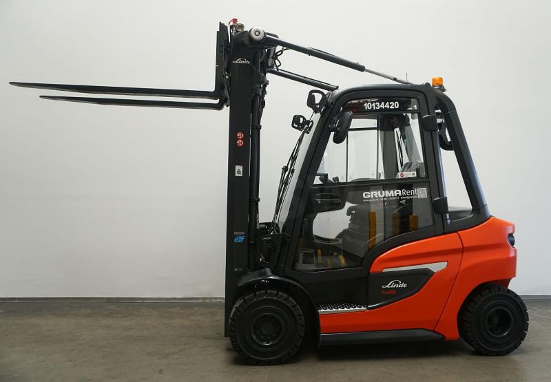 Linde H 25 D 1202 - Dīzeļiekrāvējs: foto 3 Linde H 25 D 1202 - Dīzeļiekrāvējs: foto 3