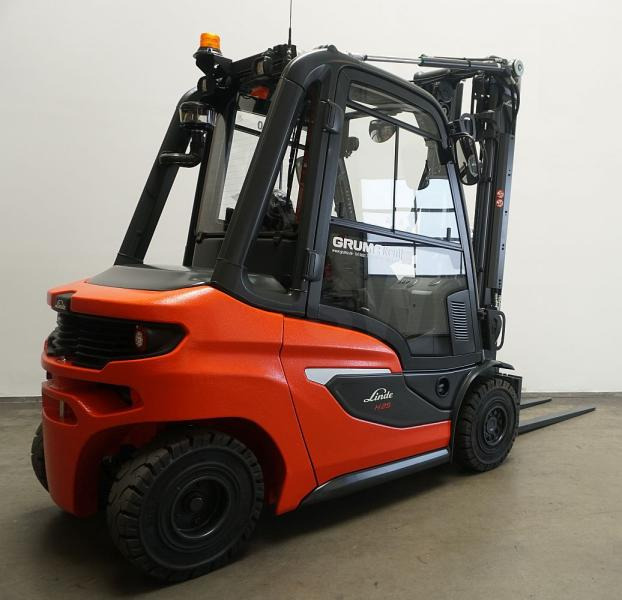 Linde H 25 D 1202 - Dīzeļiekrāvējs: foto 2 Linde H 25 D 1202 - Dīzeļiekrāvējs: foto 2