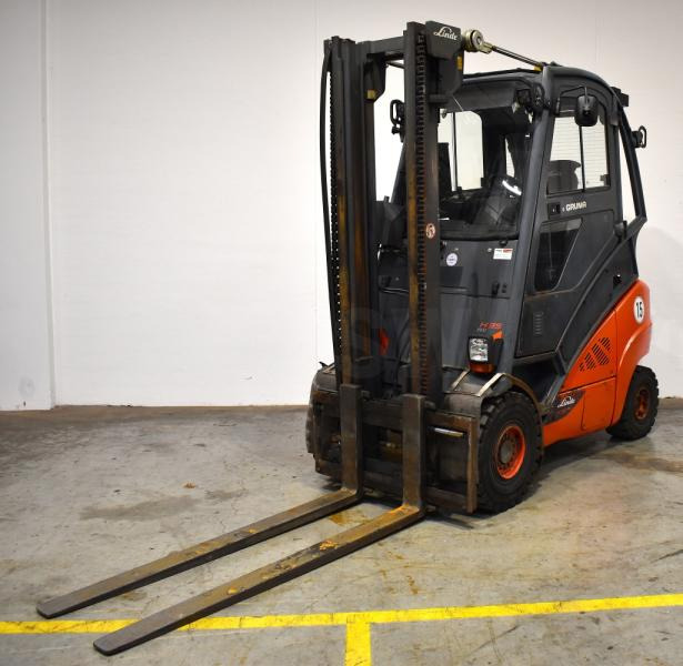 Linde H 35 T EVO 393-02 - Gāzes iekrāvējs: foto 1 Linde H 35 T EVO 393-02 - Gāzes iekrāvējs: foto 1
