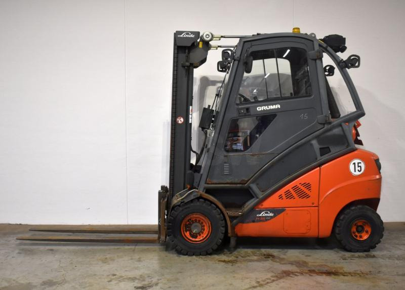 Linde H 35 T EVO 393-02 - Gāzes iekrāvējs: foto 4 Linde H 35 T EVO 393-02 - Gāzes iekrāvējs: foto 4
