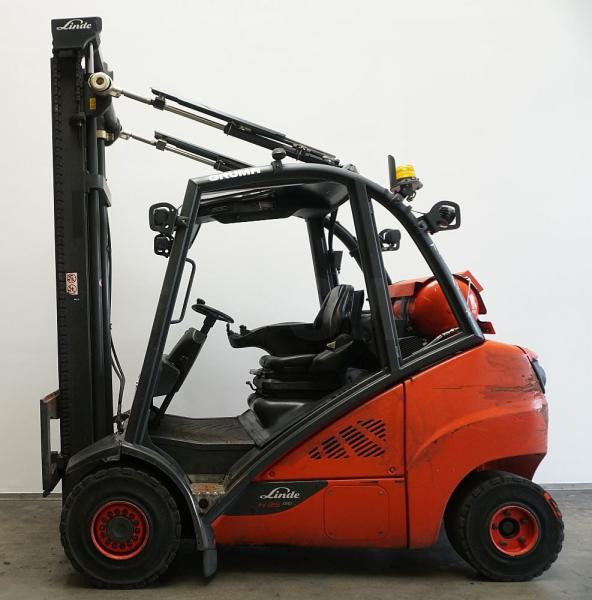 Linde H 35 T EVO 393-02 - Gāzes iekrāvējs: foto 4 Linde H 35 T EVO 393-02 - Gāzes iekrāvējs: foto 4