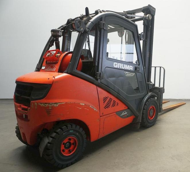 Linde H 35 T EVO 393-02 - Gāzes iekrāvējs: foto 2 Linde H 35 T EVO 393-02 - Gāzes iekrāvējs: foto 2