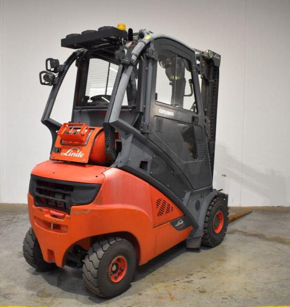 Linde H 35 T EVO 393-02 - Gāzes iekrāvējs: foto 2 Linde H 35 T EVO 393-02 - Gāzes iekrāvējs: foto 2