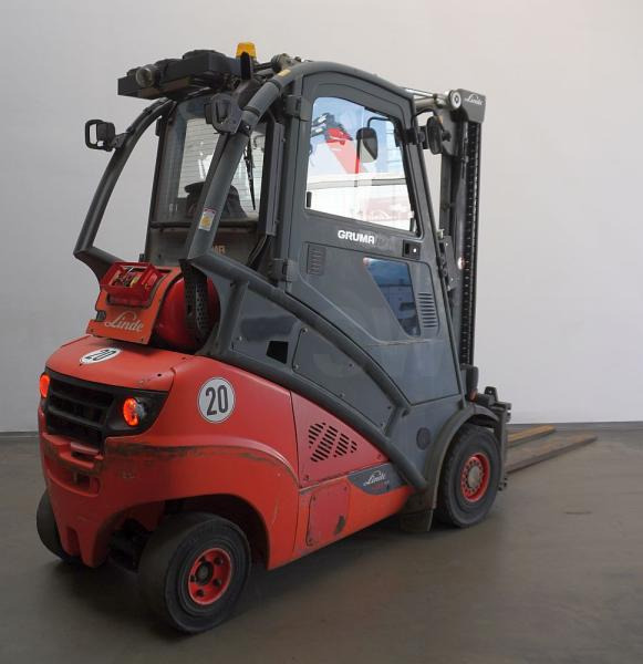 Linde H 35 T EVO 393-02 - Gāzes iekrāvējs: foto 2 Linde H 35 T EVO 393-02 - Gāzes iekrāvējs: foto 2