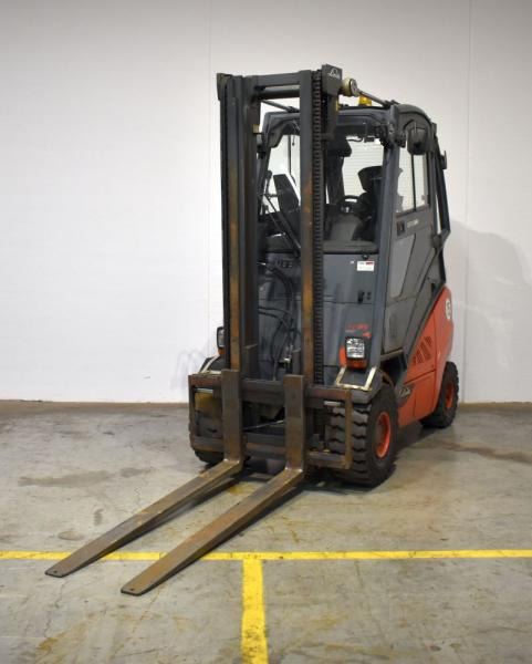 Linde H 35 T EVO 393-02 - Gāzes iekrāvējs: foto 1 Linde H 35 T EVO 393-02 - Gāzes iekrāvējs: foto 1