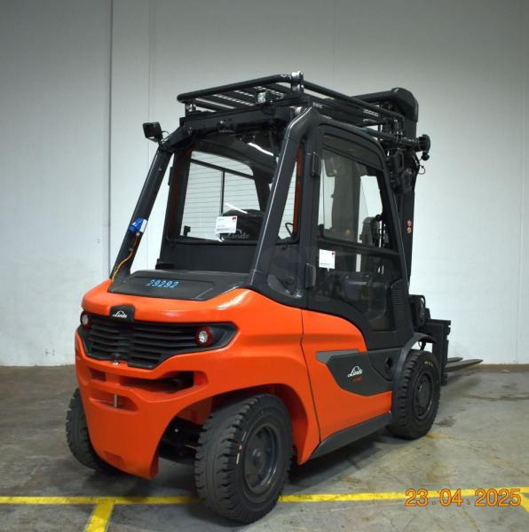 Linde H 40 D/600 1204-01 - Dīzeļiekrāvējs: foto 2 Linde H 40 D/600 1204-01 - Dīzeļiekrāvējs: foto 2