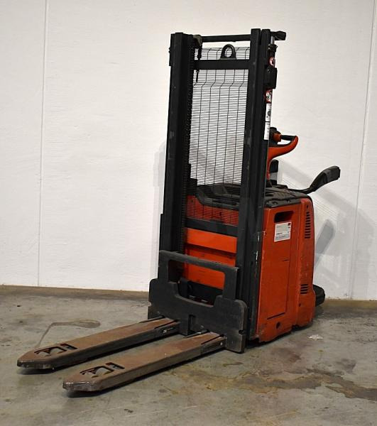 Linde L 12 L AP 133 - Krautņotājs: foto 2 Linde L 12 L AP 133 - Krautņotājs: foto 2