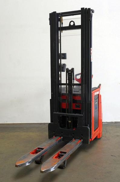 Linde L 14 AP i ION 1173 - Krautņotājs: foto 2 Linde L 14 AP i ION 1173 - Krautņotājs: foto 2