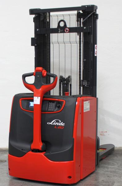 Linde L 20 i 1173 - Krautņotājs: foto 1 Linde L 20 i 1173 - Krautņotājs: foto 1