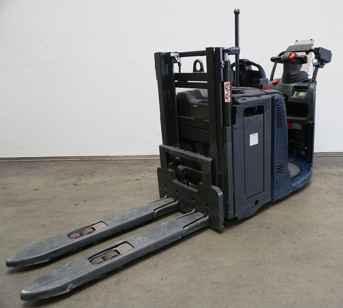 Linde N 20 L 132 - Komplektētājs: foto 3 Linde N 20 L 132 - Komplektētājs: foto 3