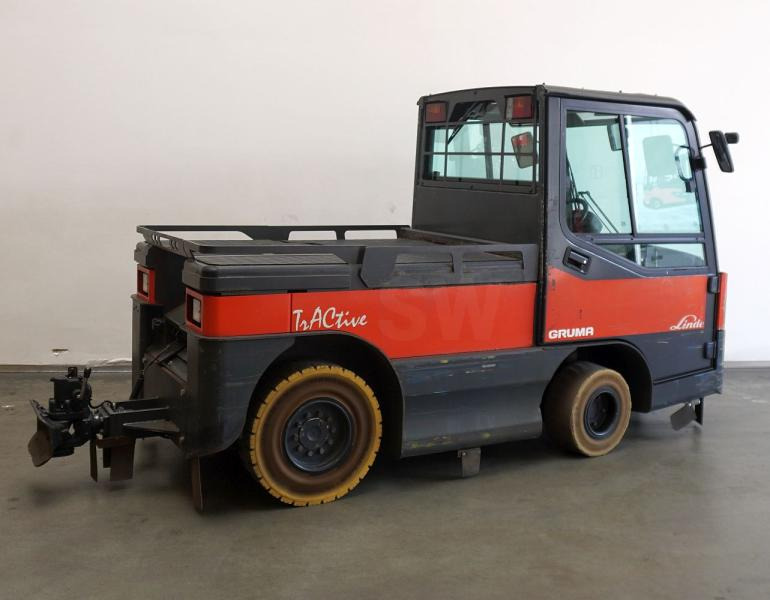 Linde P 250 127-05 - Noliktavas vilcējs: foto 2 Linde P 250 127-05 - Noliktavas vilcējs: foto 2