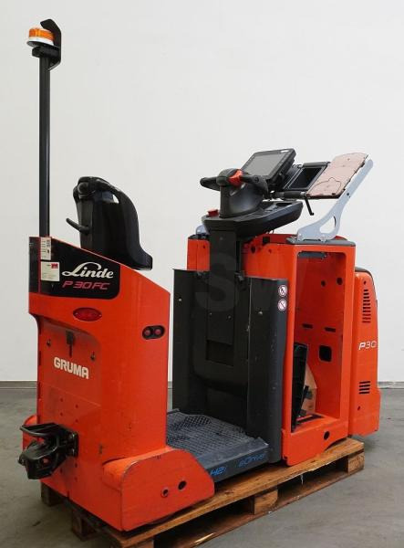 Linde P 30 C 1190 - Noliktavas vilcējs: foto 2 Linde P 30 C 1190 - Noliktavas vilcējs: foto 2