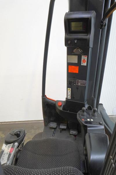 Linde R 14 X 116-03 - Bīdmasta krautņotājs: foto 3 Linde R 14 X 116-03 - Bīdmasta krautņotājs: foto 3